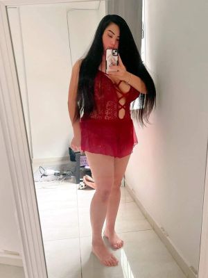Asian prostitute on sexmuscat.club with sexy photos