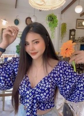 Linda is one of the cheap call girls in Oman. Sex from OMR 129 